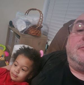 Meet your Posher, Bruce